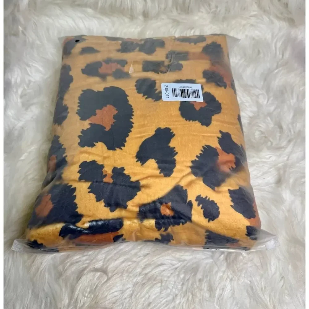 Hahafelt leopard print